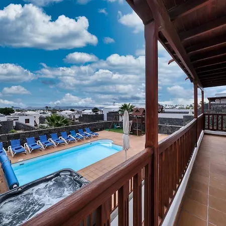 빌라 Flavia - Private Pool, Jacuzzi, Bbq And Game By Lanzarote
