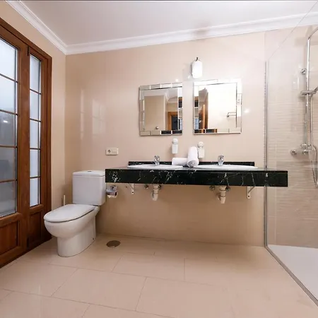 Flavia - Private Pool, Jacuzzi, Bbq&game By Lanzarote * Playa Blanca (Lanzarote)