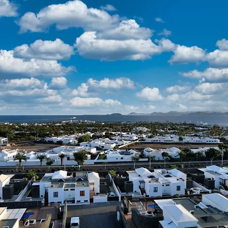 Flavia - Private Pool, Jacuzzi, Bbq And Game By Lanzarote 别墅 *