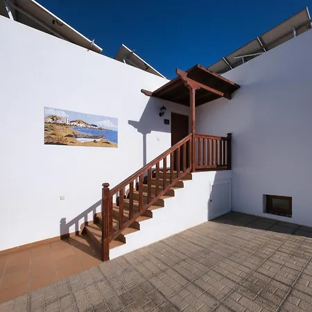 Flavia-private Pool, Jacuzzi, Sea Views Villa