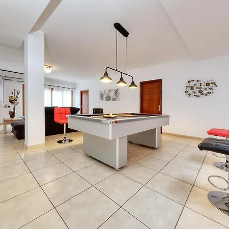 Flavia - Private Pool, Jacuzzi, Bbq And Game By Lanzarote 别墅 *