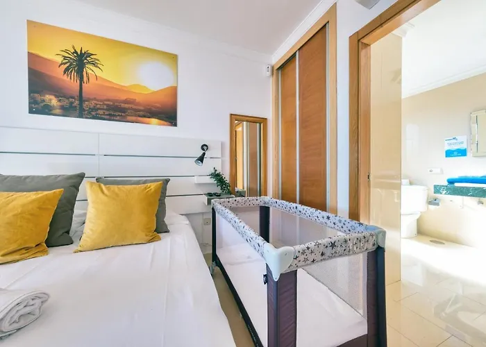 Flavia - Private Pool, Jacuzzi, Bbq And Game By Lanzarote 플라야블랑카