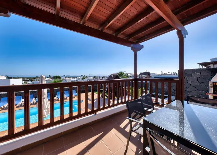 Flavia - Private Pool, Jacuzzi, Bbq And Game By Lanzarote * 플라야블랑카