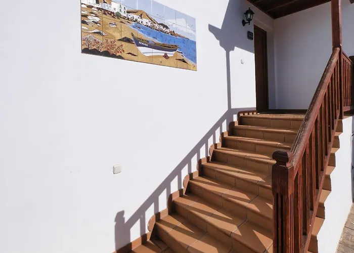 Flavia - Private Pool, Jacuzzi, Bbq And Game By Lanzarote