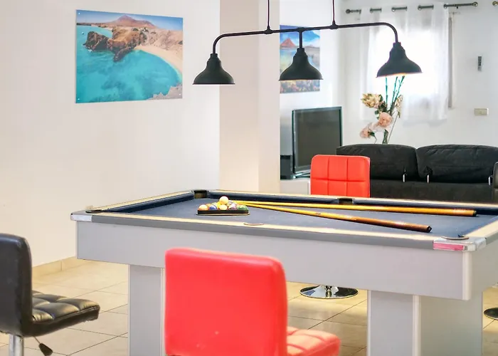 Flavia - Private Pool, Jacuzzi, Bbq And Game By Lanzarote 빌라