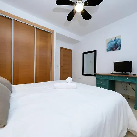 Flavia - Private Pool, Jacuzzi, Bbq And Game By Lanzarote *