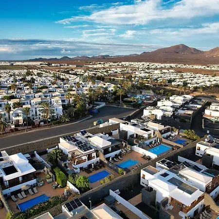 Flavia - Private Pool, Jacuzzi, Bbq And Game By Lanzarote Playa Blanca