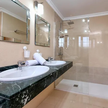 Flavia - Private Pool, Jacuzzi, Bbq And Game By Lanzarote Βίλα *